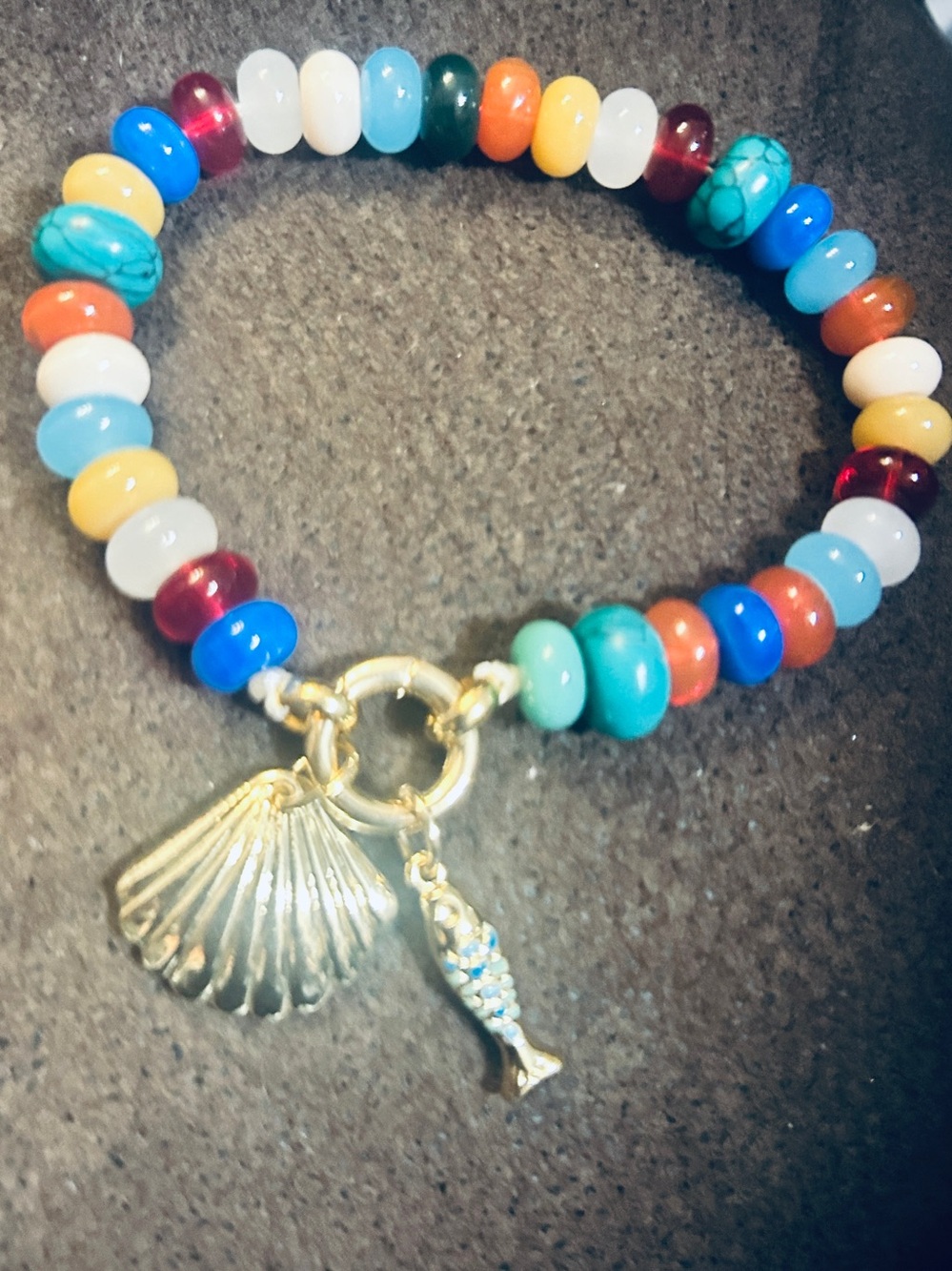 Mayamar Multicolor Beaded Bracelet with Shell & Fish Charms NEW in Pouch